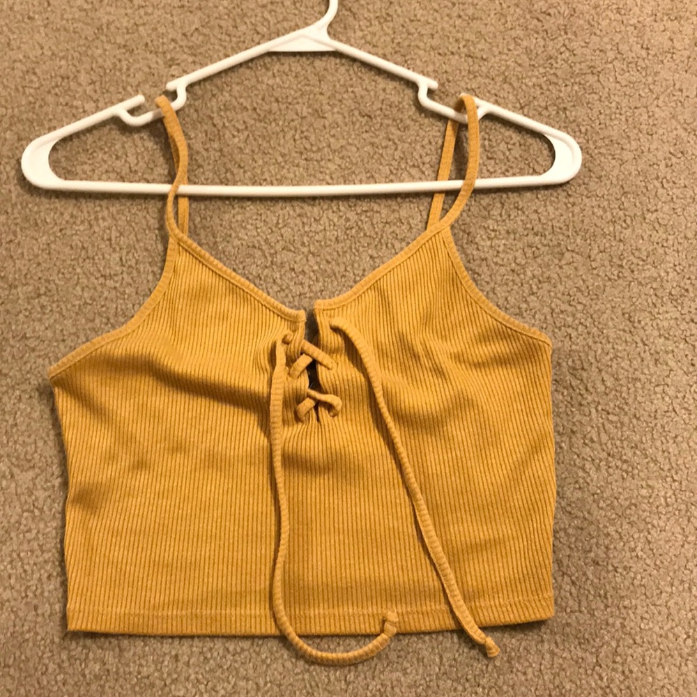 Mustard yellow tie up crop perf condition